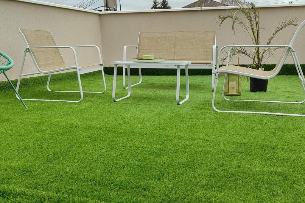 Maison Cosy Terrasse Ensoleille Clermont-Ferrand Luaran gambar